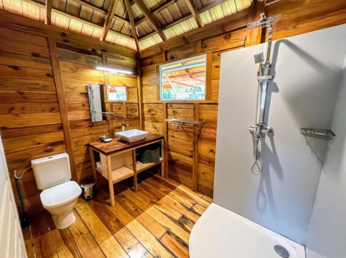 Raiatea - Orion Pool Bungalow Uturoa Eksteriør billede