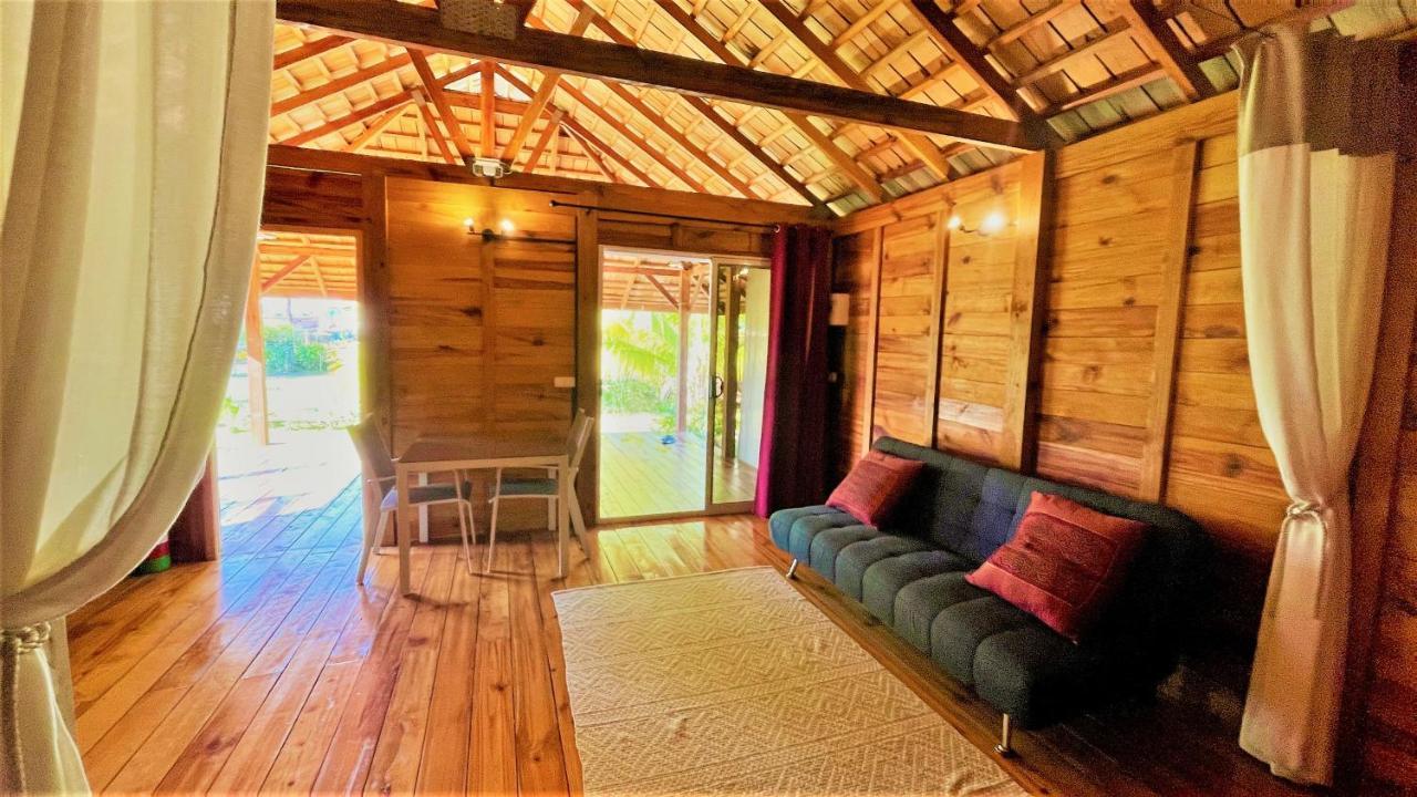Raiatea - Orion Pool Bungalow Uturoa Eksteriør billede